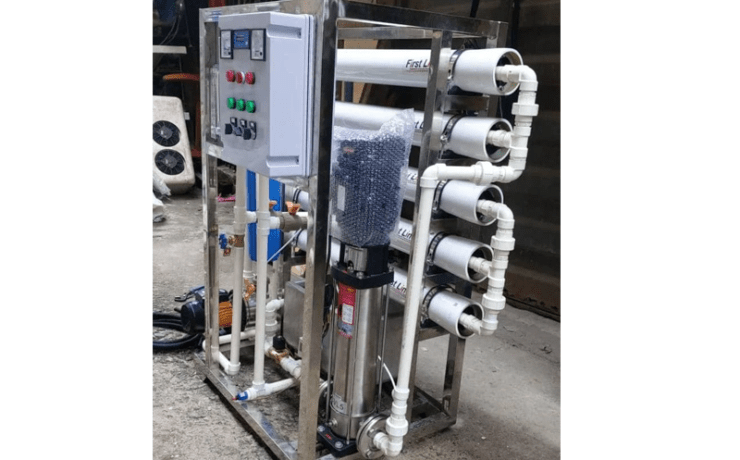 Complete reverse osmosis water treatment machine in Lagos