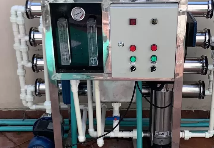 7 Signs Your Reverse Osmosis System Needs Maintenance
